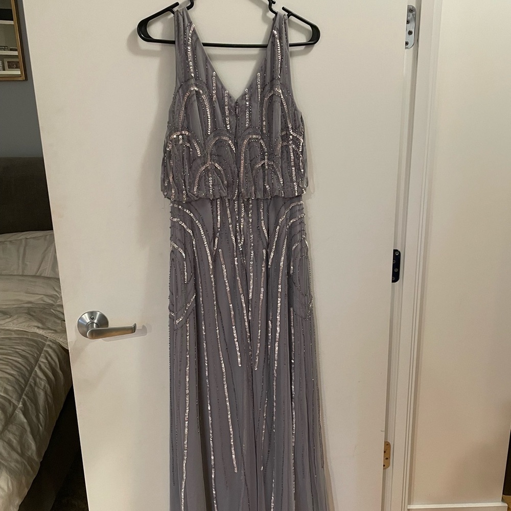 Adrianna Papell Size 6 beaded bridesmaid dress